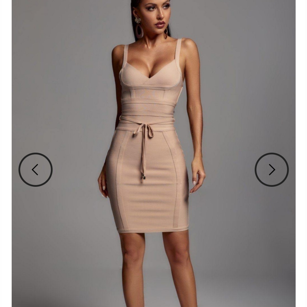 Bella barnett dress